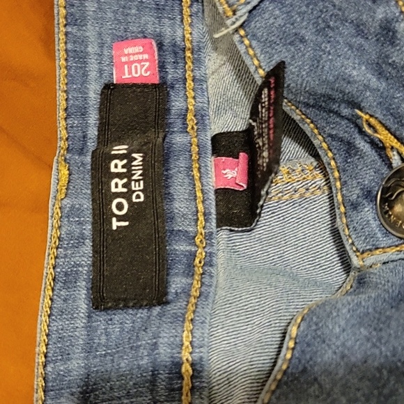 Torrid skinny jeans - Picture 2 of 4